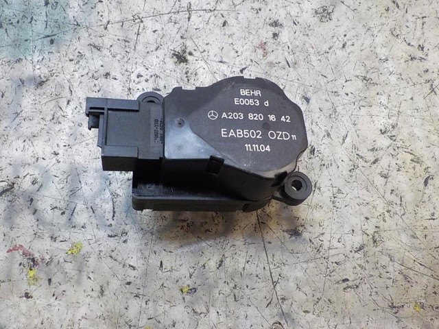 A2038201642 MERCEDES Actuador de compuerta de calefacción  comprar en Jaén