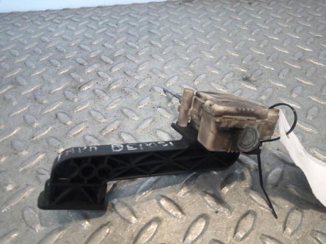 MERCEDES A2038201997 Cerradura de la tapa del depósito de combustible comprar Barcelona