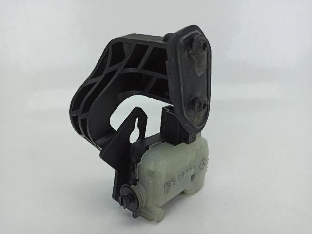 MERCEDES A2038201997 Cerradura de la tapa del depósito de combustible  en stock Terrassa