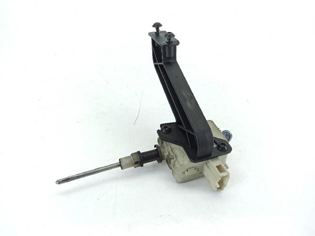 A2038201997 MERCEDES Cerradura de la tapa del depósito de combustible  en stock Córdoba