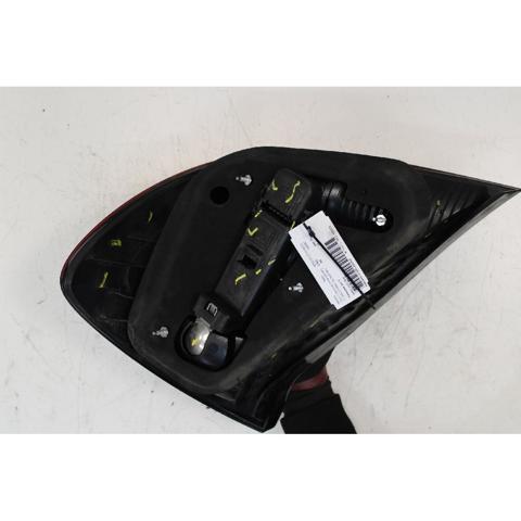 MERCEDES A2038202564 Piloto trasero izquierdo  comprar en Albacete