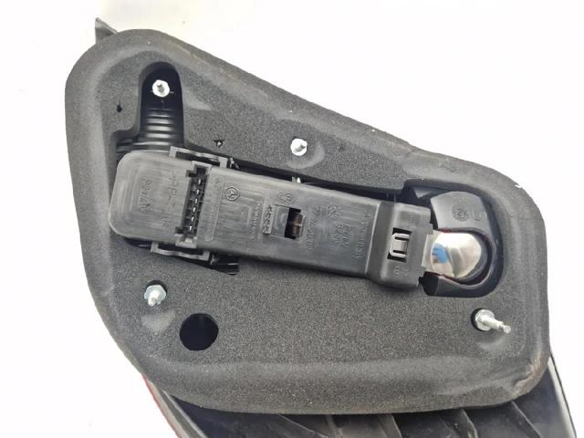 A2038202564 MERCEDES Piloto trasero izquierdo  en stock Huelva