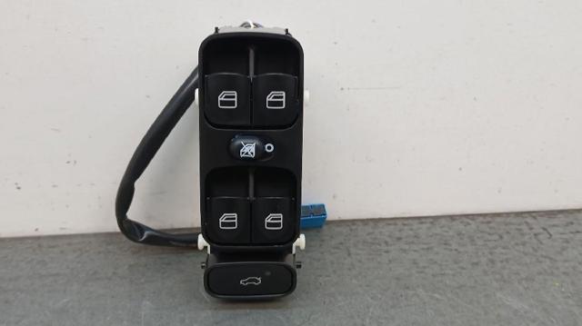 A2038210679 Unidad de control de elevalunas delantera izquierda  comprar en Reus