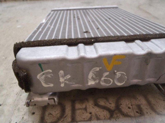 A2038300161 Radiador de calefacción  comprar en Zaragoza