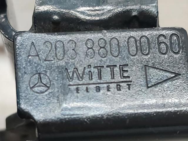 A2038800060 MERCEDES Cerradura de capó  en stock Gandía