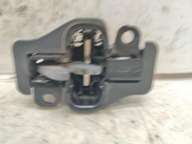 A2038800060 MERCEDES Cerradura de capó  en stock Córdoba