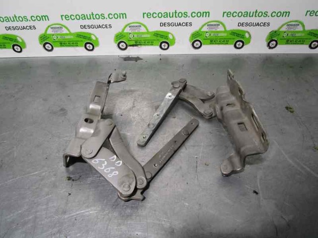 Bisagra de capot derecha A2038800428 Mercedes