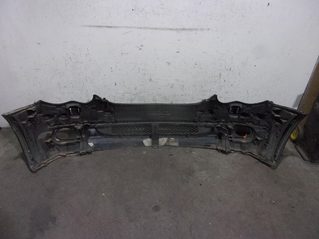 Parachoques delantero A2038851325 Mercedes