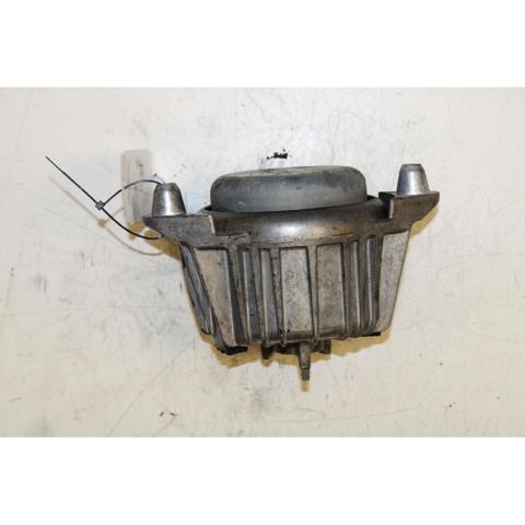 A2042400217 MERCEDES Soporte izquierdo del motor  en stock Huelva