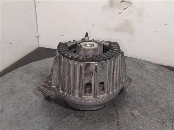 Cojín del motor A2042405817 MERCEDES