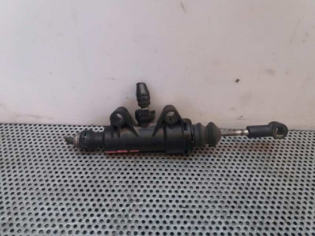 Bomba de embrague E  sedán (2009-2016) original desde 48,20 €