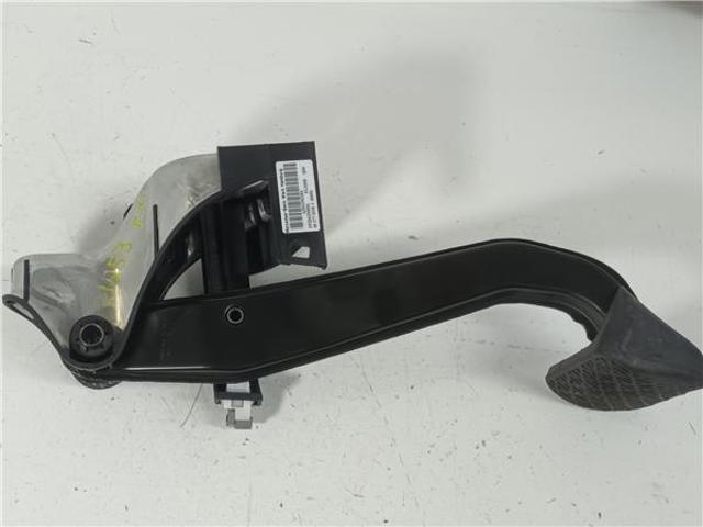 A2042902001 MERCEDES Pedal de freno  disponible Vigo