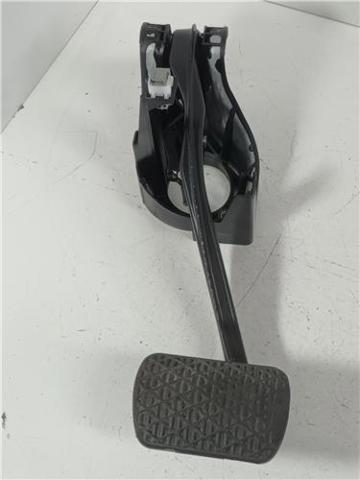 A2042902001 MERCEDES Pedal de freno  comprar en Oviedo