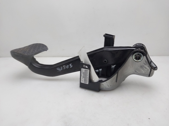 A2042902001 MERCEDES Pedal de freno  comprar en Jaén