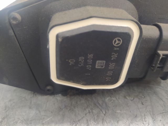 A2043000004 Pedal del acelerador  disponible Málaga