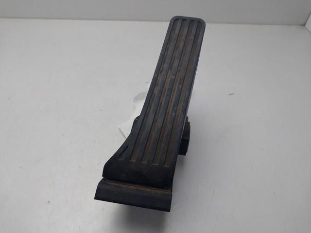 Comprar Potenciómetro pedal C W204