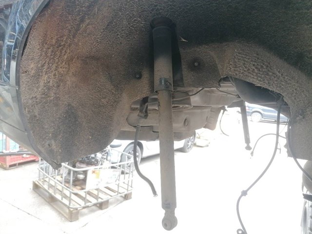 Amortiguador trasero derecho para mercedes-benz clase c c 220 cdi (204.008) om646811 A2043260200