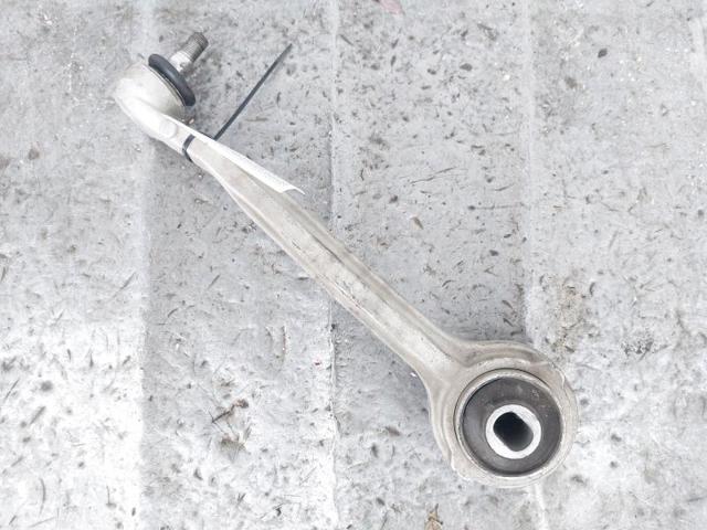 MERCEDES A2043302011 Brazo inferior derecho de la suspensión delantera  en stock Salamanca