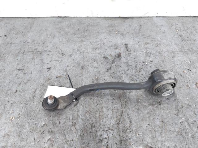 MERCEDES A2043304311 Brazo superior izquierdo de la suspensión delantera  en stock Terrassa