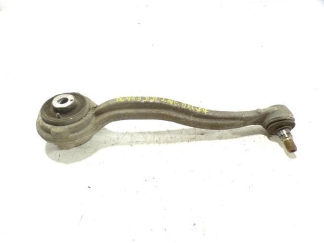 MERCEDES A2043306811 Brazo inferior derecho de la suspensión delantera  en stock Salamanca