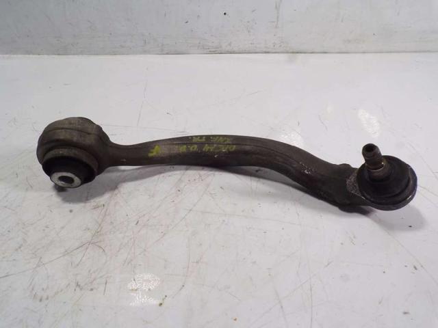 MERCEDES A2043306811 Brazo inferior derecho de la suspensión delantera  en stock Valencia