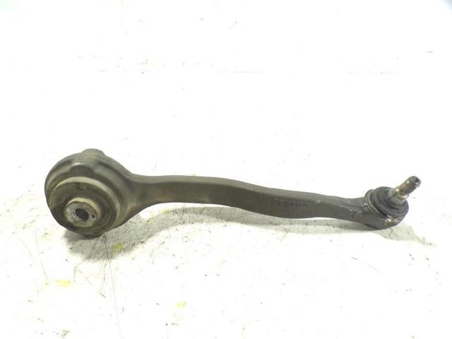 MERCEDES A2043306811 Brazo inferior derecho de la suspensión delantera  en stock Salamanca