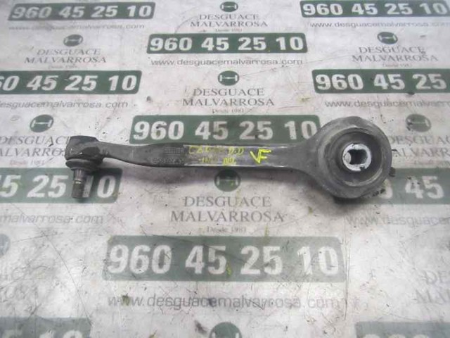 Brazo inferior derecho de la suspensión delantera A2043306811 MERCEDES