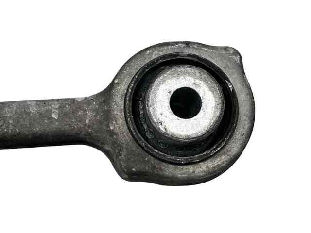 Brazo inferior izquierdo/derecho de suspensión delantera A2043308011 MERCEDES