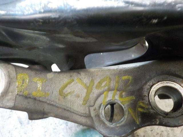 A2043320101 Mangueta delantera izquierda comprar Almería