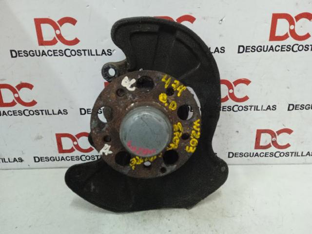 A2043320201 MERCEDES Mangueta delantera derecha  en stock Gandía