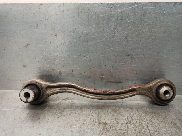 Brazo transversal izquierdo de suspensión trasera A2043500553 MERCEDES