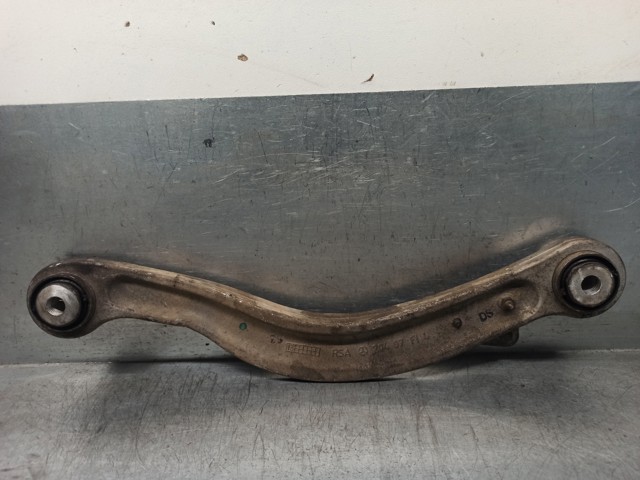 A2043501506 MERCEDES Brazo superior izquierdo de la suspensión trasera comprar Alcalá