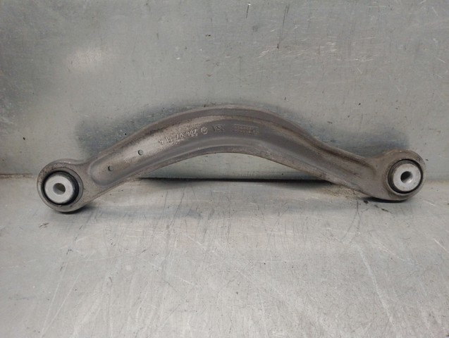 A2043501606 Brazo superior derecho de la suspensión trasera comprar Girona