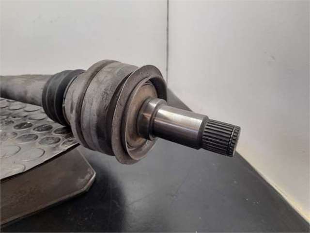 A2043501810 MERCEDES Semieje comprar Madrid