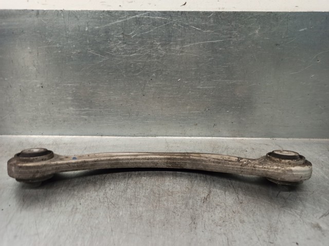 A2043502106 Brazo superior izquierdo de la suspensión trasera  comprar en Pontevedra