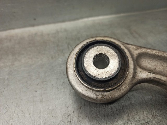 MERCEDES A2043502106 Brazo superior izquierdo de la suspensión trasera  disponible España