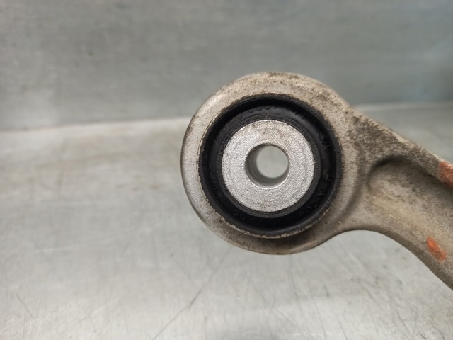 A2043502206 Brazo superior derecho de la suspensión trasera comprar Girona