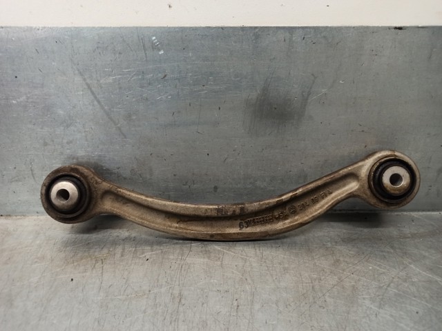 MERCEDES A2043502206 Brazo superior derecho de la suspensión trasera comprar Pamplona