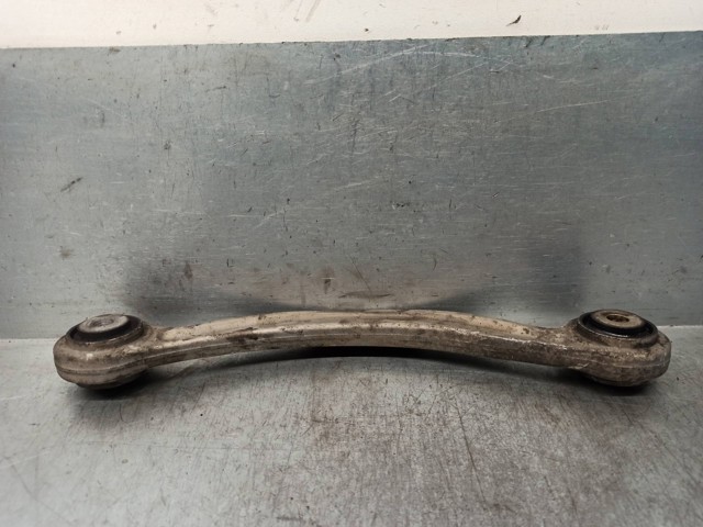 A2043502206 Brazo superior derecho de la suspensión trasera  comprar en Reus