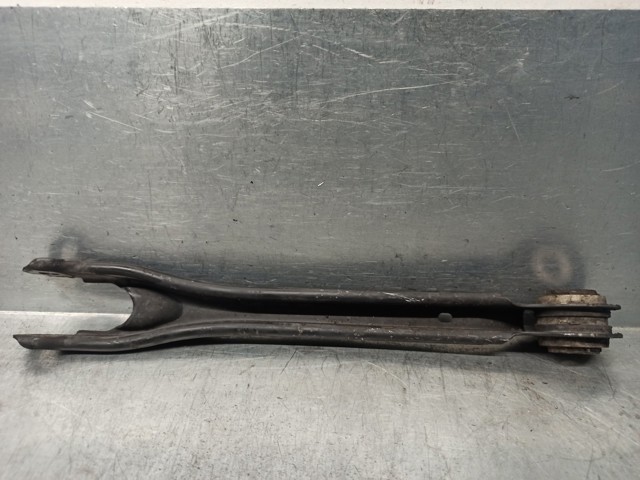 A2043502706 Brazo longitudinal inferior trasero izquierdo/derecho comprar Almería