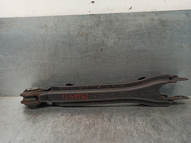 MERCEDES A2043502706 Brazo longitudinal inferior trasero izquierdo/derecho  en stock Terrassa