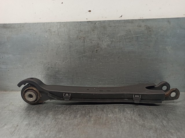 MERCEDES A2043502706 Brazo longitudinal inferior trasero izquierdo/derecho comprar Barcelona