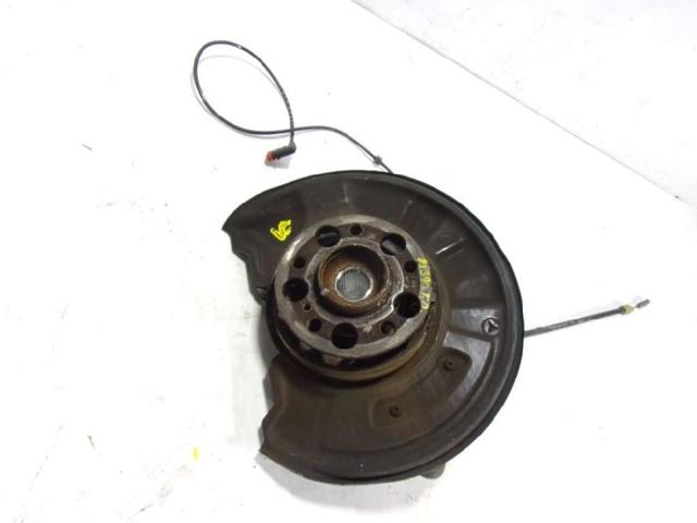 MERCEDES A2043503208 Mangueta trasera derecha  en stock Terrassa