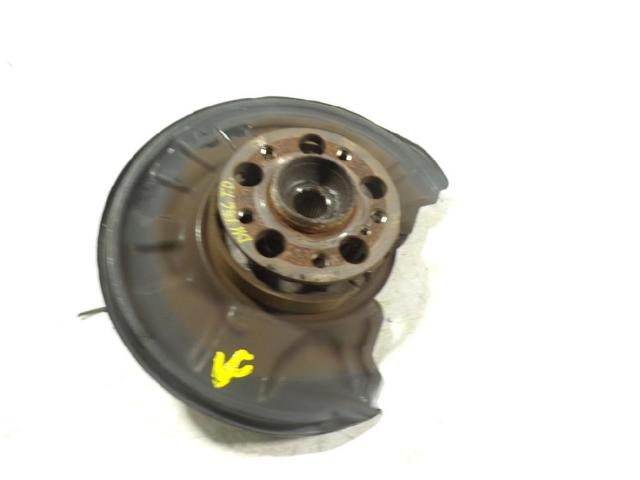 A2043503208 Mangueta trasera derecha  en stock Sabadell