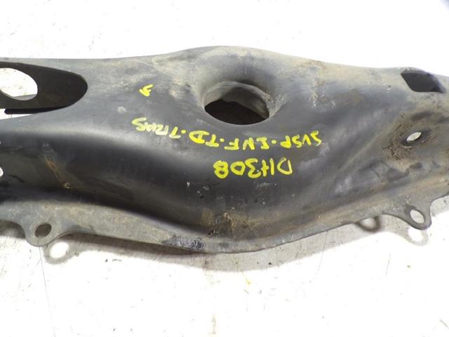 A2043503506 MERCEDES Brazo inferior trasero izquierdo/derecho  en stock Huelva