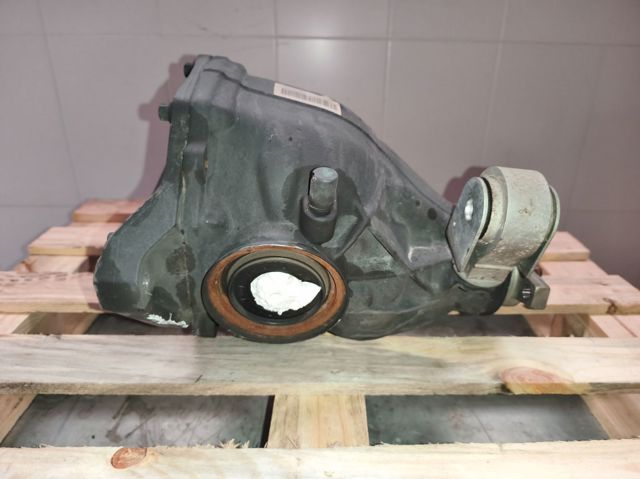 MERCEDES A2043510408 Tapa del diferencial trasero  disponible Lugo