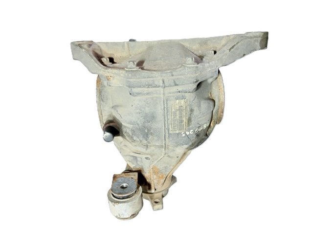 A2043510408 MERCEDES Tapa del diferencial trasero  disponible Vigo