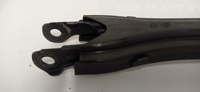 A2043521488 MERCEDES Protección inferior trasera del brazo de suspensión comprar Madrid