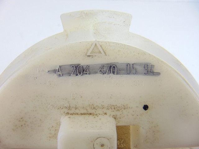 A2044700594 Módulo de bomba de combustible con sensor de nivel de combustible  disponible Málaga