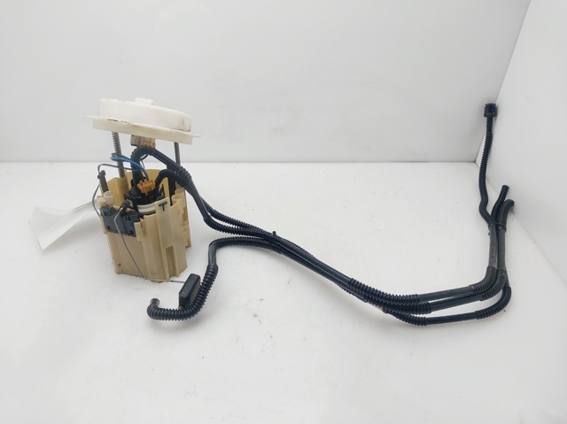 A2044702294 MERCEDES Bomba de gasolina comprar Bilbao